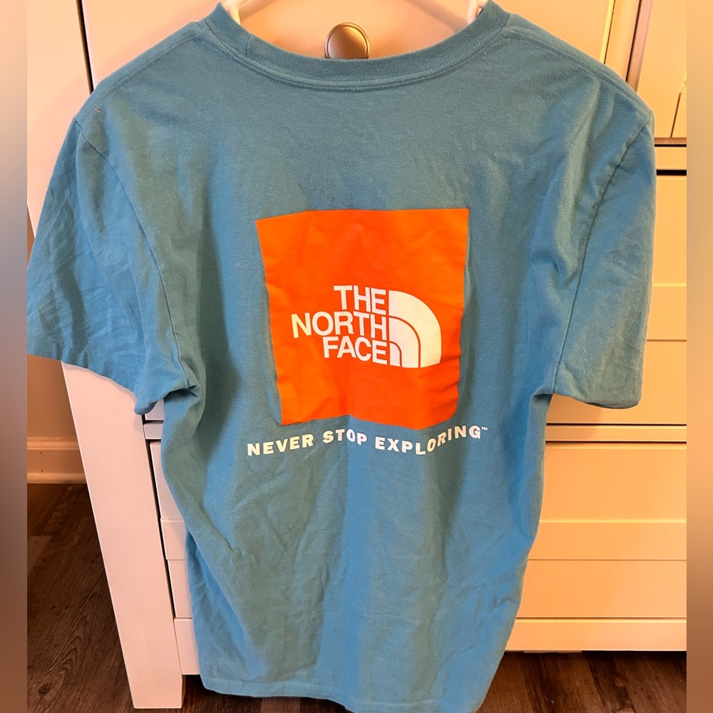 north face t-shirt